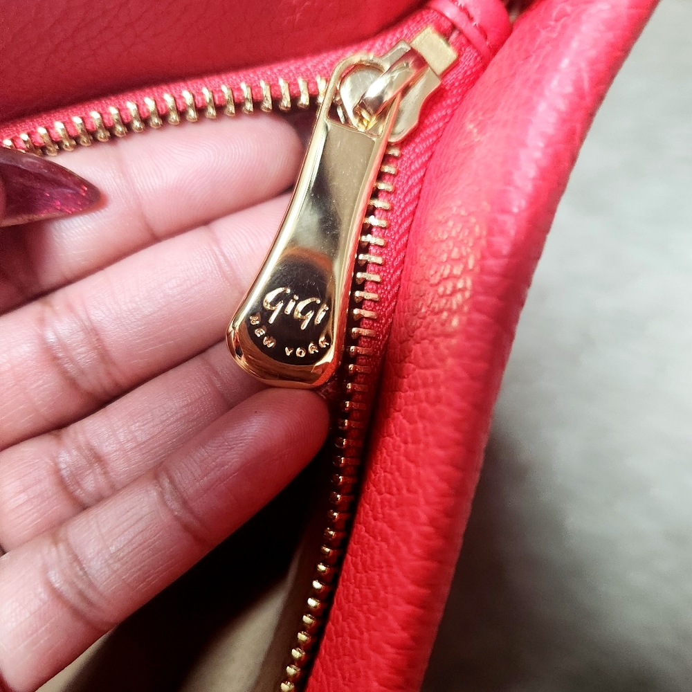 Wristlet / Clutch - Picture 2 of 11